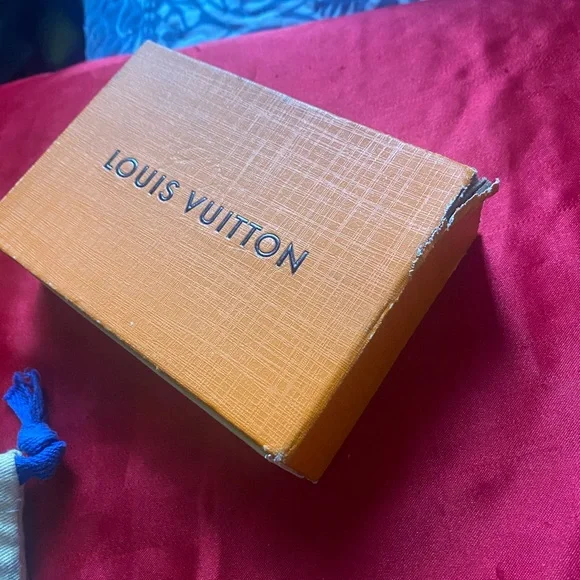 LV chain - Picture 3 of 4